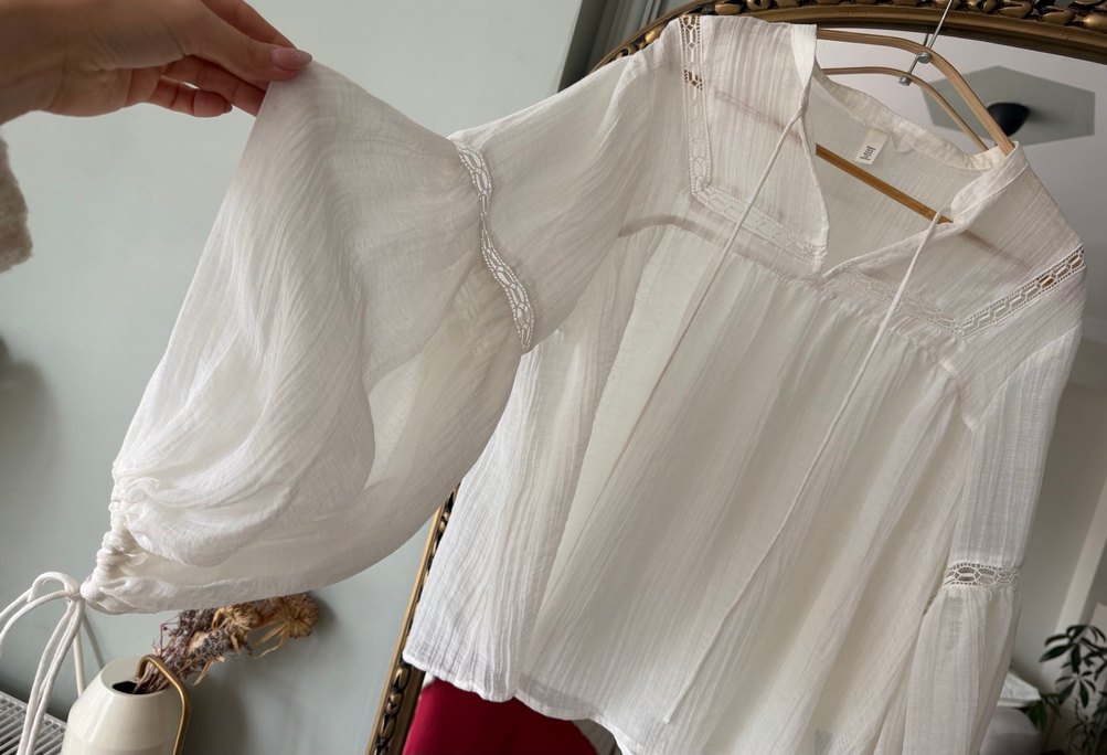 Dantel Detaylı Beyaz Kadın Bluz - Görsel 2