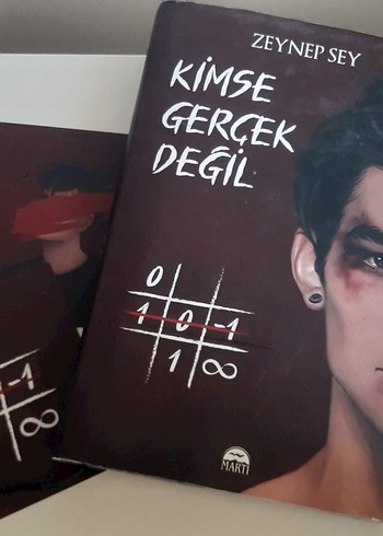 Kimse Gercek Degil Kayip Seti Zeynep Sey Ephesus Yayinlari