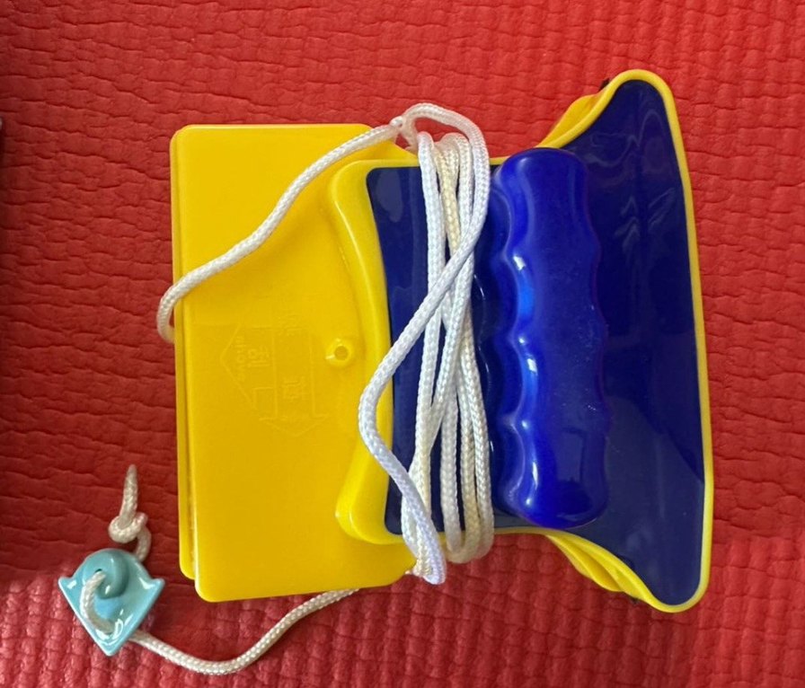 Renkli Sarı Cam Temizleyici Aparat - Görsel 5