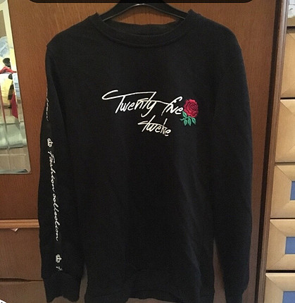 Vintage Love Sweatshirt