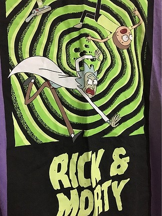 m Beden Rick and morty tişört