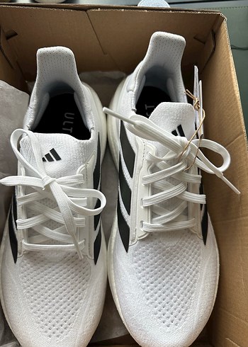 Adidas 40