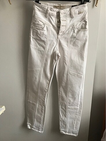 Mavi marka jean