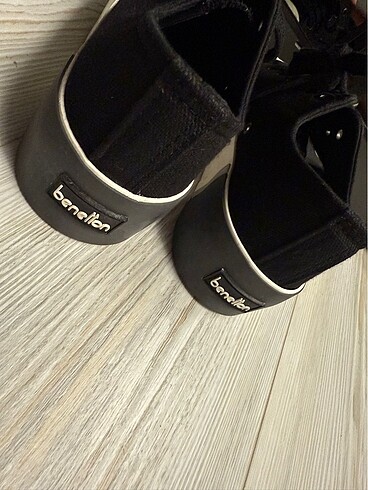37 Beden siyah Renk SNEAKERS SPOR AYAKKABI