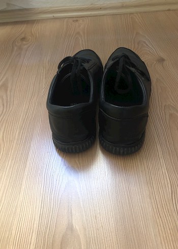 Erkek Siyah Minimalist Ayakkabı Bağcığı - Görsel 3