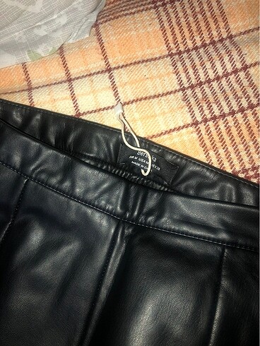 Bershka Deri siyah tayt pantolon