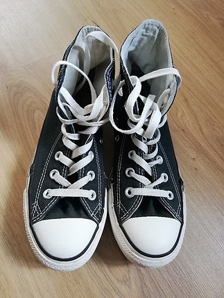 Uzun Converse