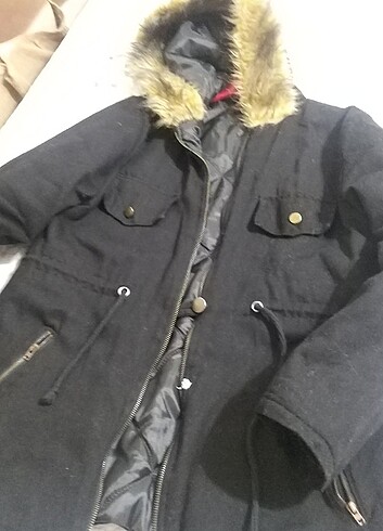 Siyah kapşonlu mont..bugüne  özel fiyatlar - Görsel 2