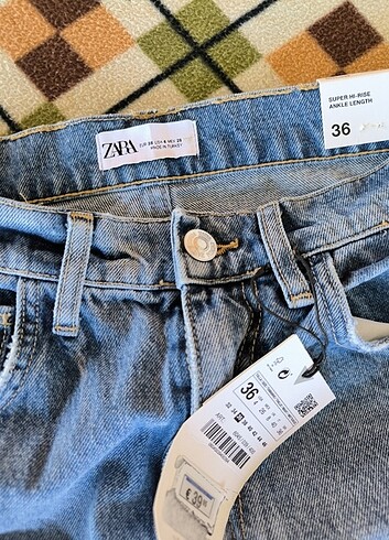 Zara Zarar Carrot Fit Jean