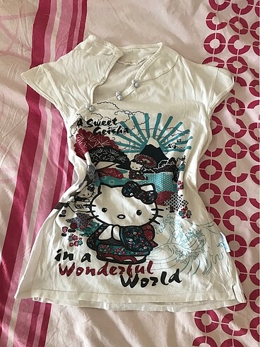Oysho y2k hello kitty baby tee
