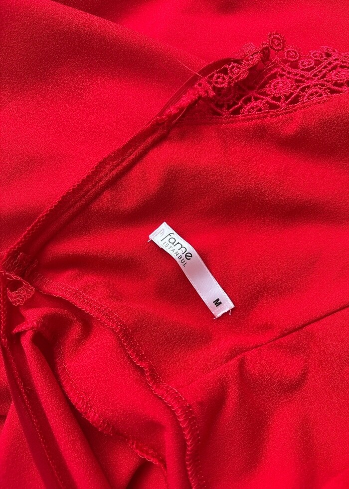 Kırmızı Atlas Kumaş Abiye - Görsel 4