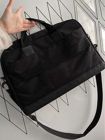 Diğer siyah laptop çanta