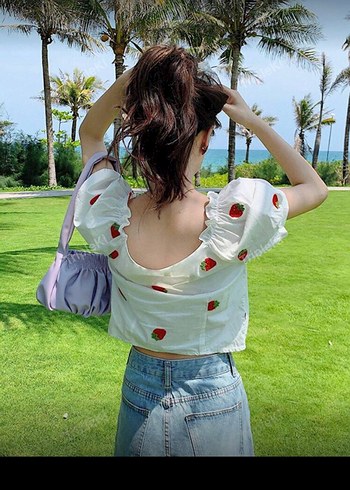 Sheinside Düğmeli Beyaz Mini Bluz