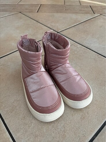 Zara bot