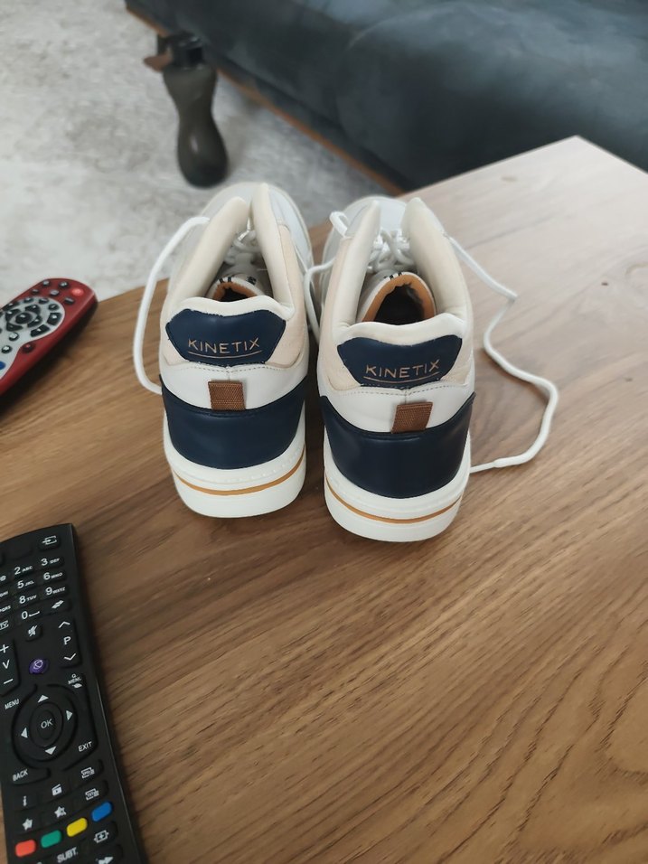 Beyaz Bağcıklı Stiletto Topuklu Kadın Spor Ayakkabı - Görsel 3