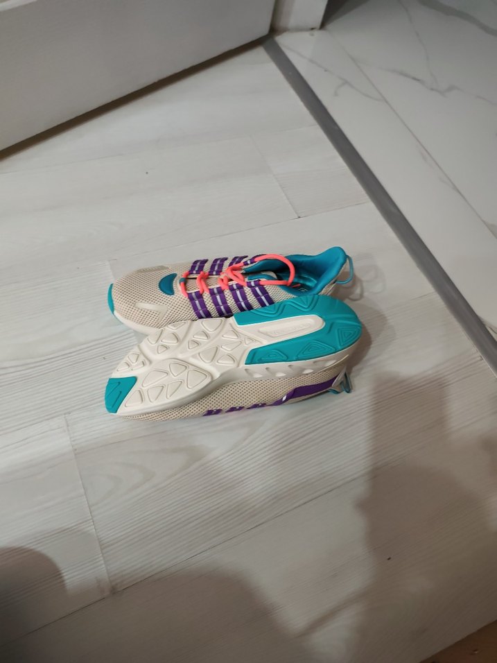 Kadın Çok Renkli Elastik Bağcıklı Spor Ayakkabı - Görsel 3