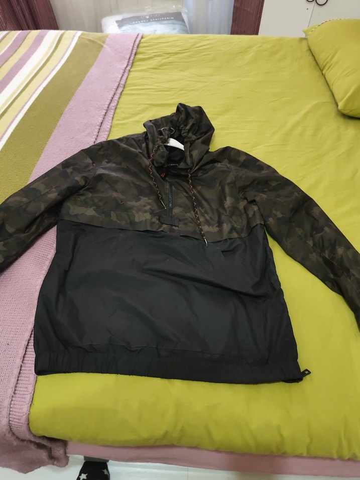 Erkek Kamuflaj Desenli Kapüşonlu kanguru mont - Görsel 4