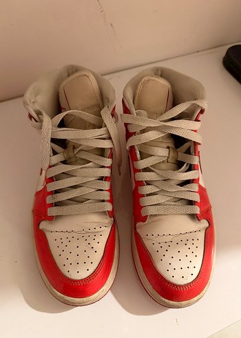 Kırmızı Bağcıklı Spor Ayakkabı - Görsel 2