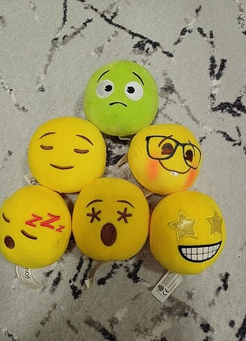 6 adet emoji oyuncak