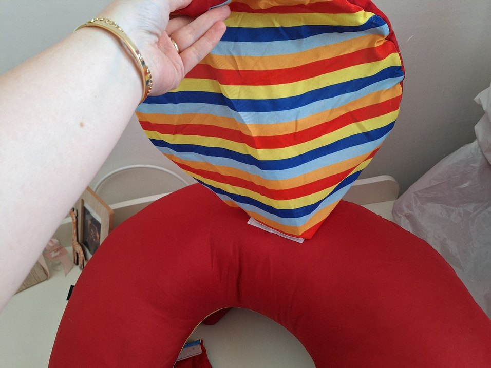 Wellgro bebek destekli oturma ve emzirme minderi - Görsel 2