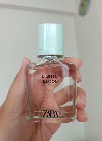 Zara Zara Lightly Bloom Parfüm 