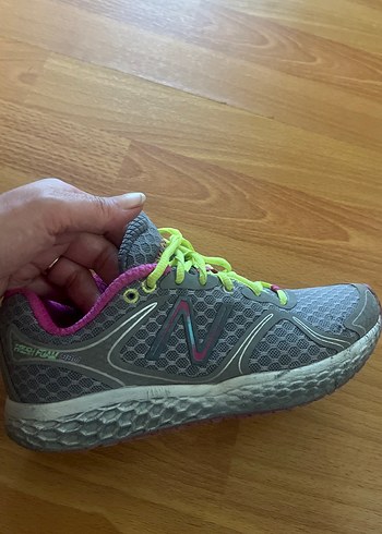 New Balance Gri Çok Renkli New Balance Kadın Spor Ayakkabı