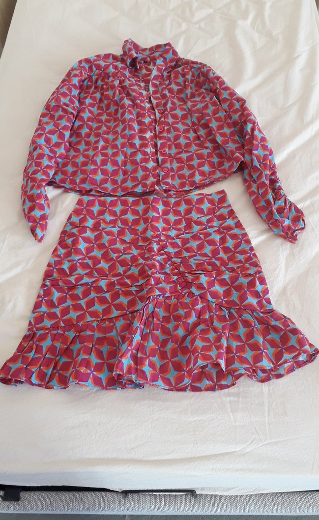 Pembe Drapeli Mini Etekli takım - Görsel 2