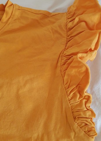 Kısa Kollu Turuncu Fırfırlı Kadın Tişört - Görsel 2