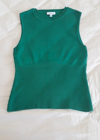 Yeşil Kolsuz Bluz - Görsel 3