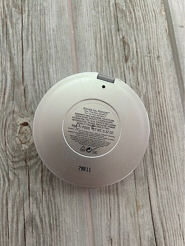 Beden bonnie-lou the balm highlighter