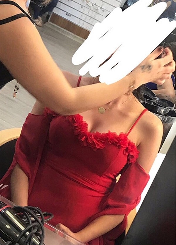 Kırmızı abiye - Görsel 2