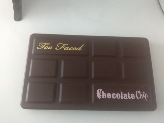too Faced far