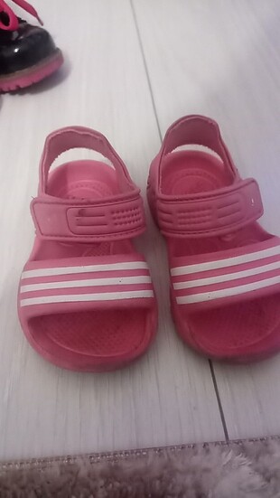 Adidas Bebek sandalet