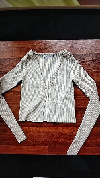 Bershka hırka crop