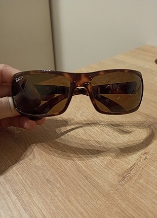 Ray ban polarize güneş gözlüğü