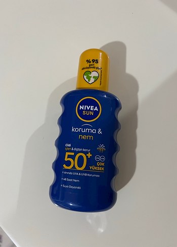 Nivea Sun Koruma & Nem SPF 50+ Güneş Spreyi