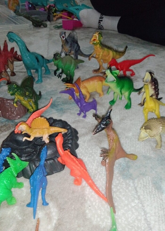 Dinazor seri - Görsel 2