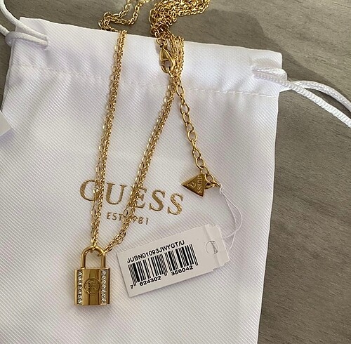 Beden Guess kilit kolye
