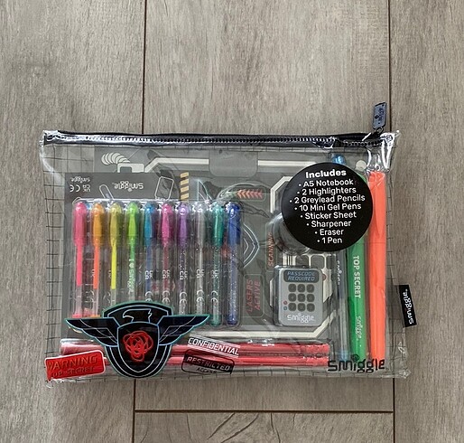 Smiggle Confidential Kırtasiye Seti