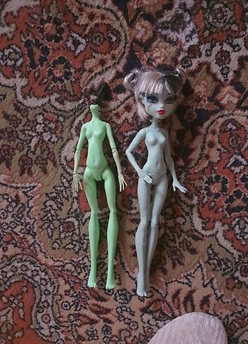 Monster high, barbie