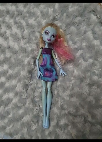 Monster high, bratz, barbie, rainbow high, winx