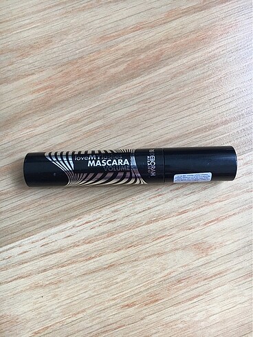 Deborah Milano deborah love my lashes mascara