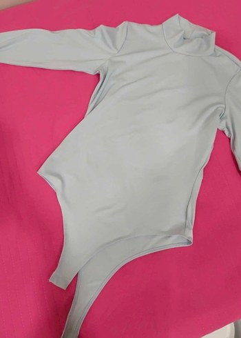 Trendyol & Milla Minimal Gri Uzun Kollu Vucut Sekilli Bodysuit