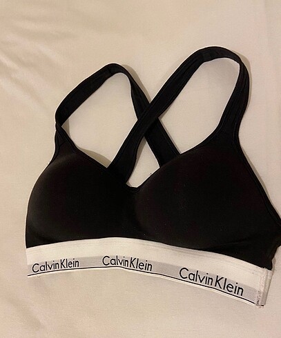 m Beden siyah Renk Calvin klein büstiyer
