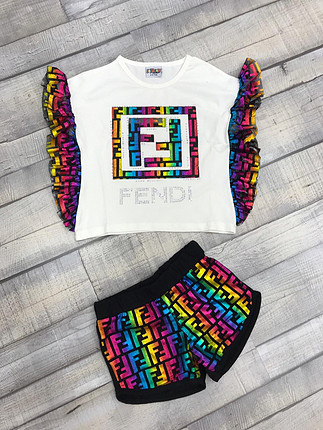 FENDİ ŞORTLU TAKIM