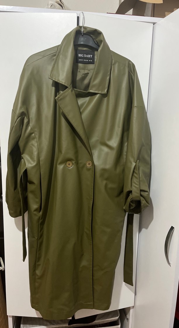 Kadın Haki Deri Kuşaklı Uzun Trençkot - Görsel 2