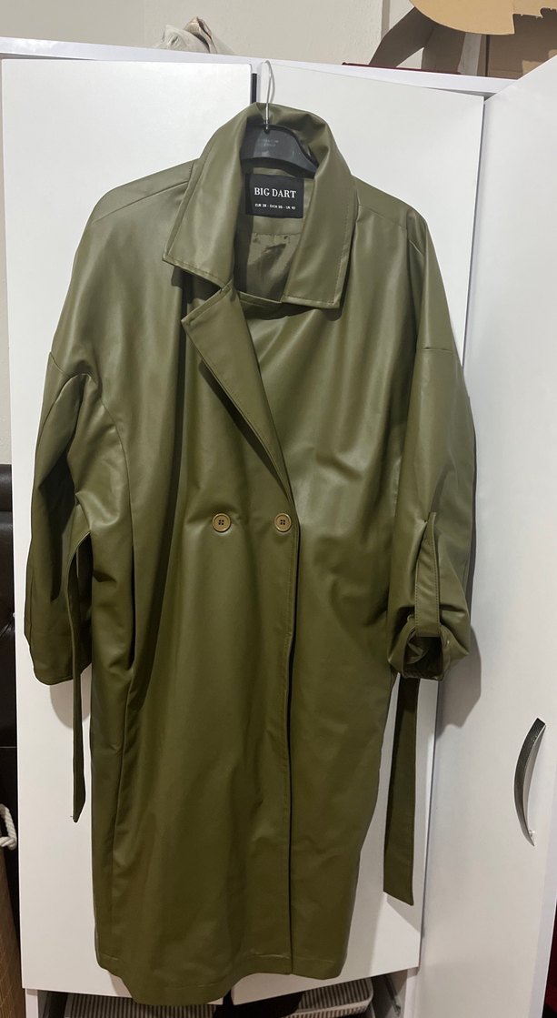 Kadın Haki Deri Kuşaklı Uzun Trençkot - Görsel 3