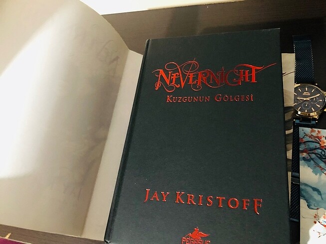 Beden Nevernight 1-2