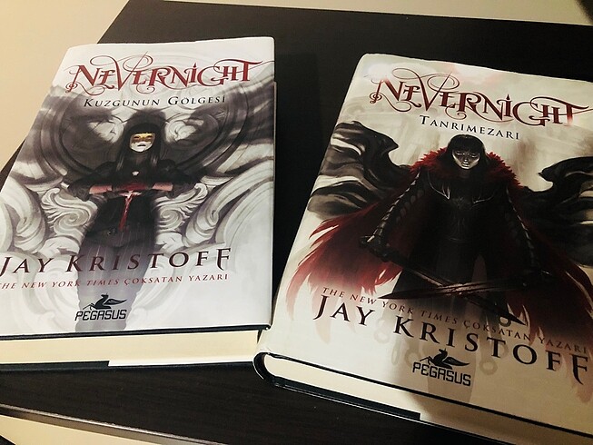 Nevernight 1-2