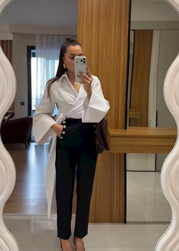 Düğmeli Beyaz İspanyol  Gömlek - Görsel 2